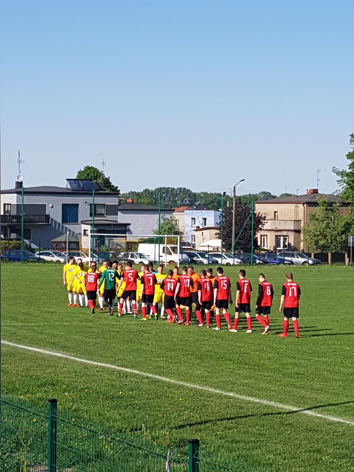 ORZECH ZBYT TWARDY DO ZGRYZIENIA !